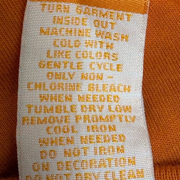 NWT Women’s Orange Happy Halloween Pumpkin Shirt | Size XXL - Picture 6 of 6